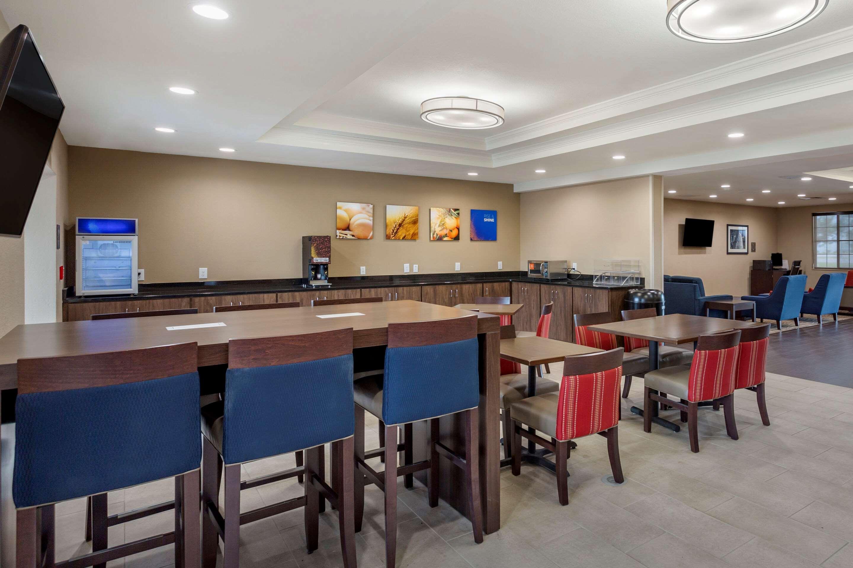 Comfort Suites Clarksville Ngoại thất bức ảnh