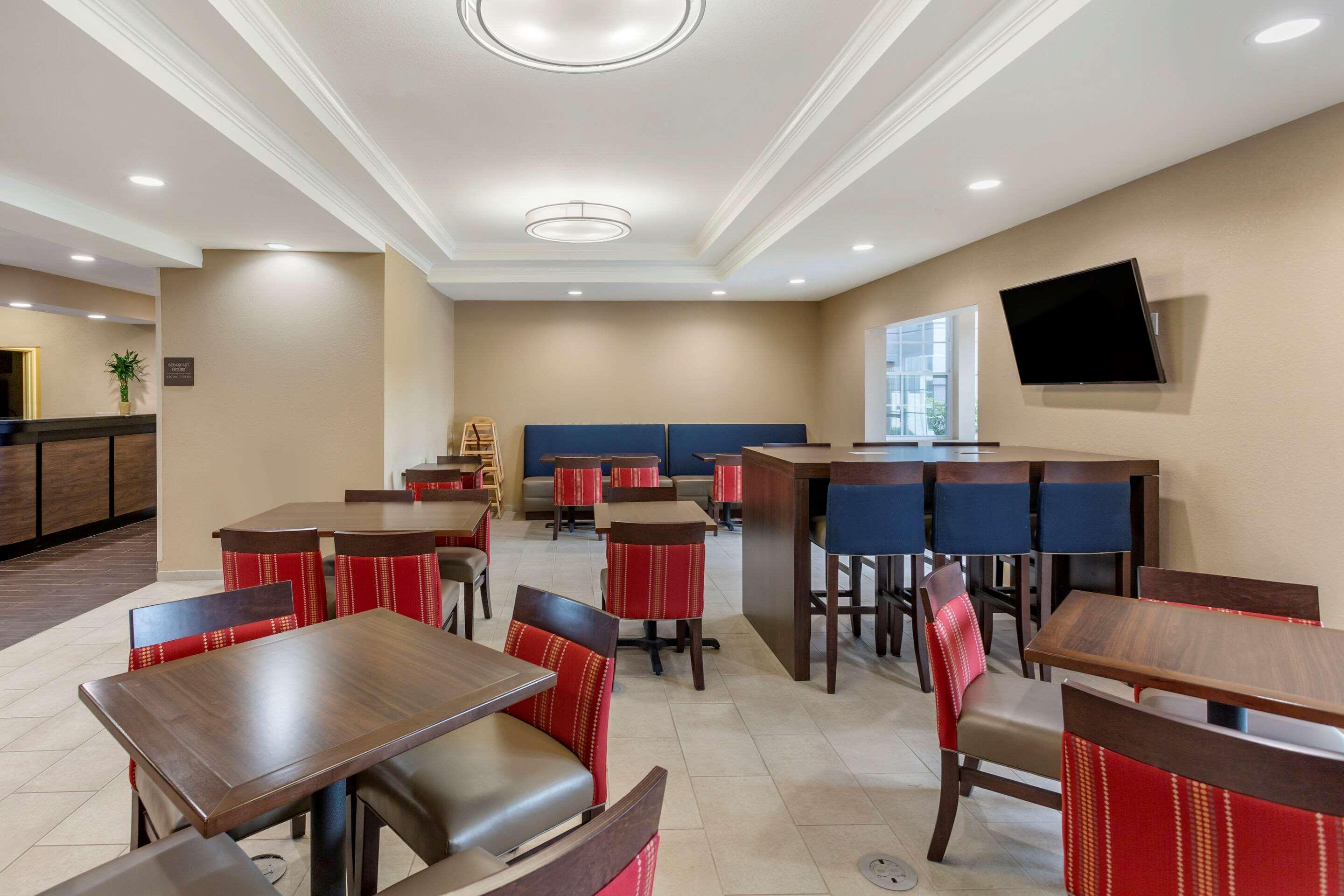Comfort Suites Clarksville Ngoại thất bức ảnh